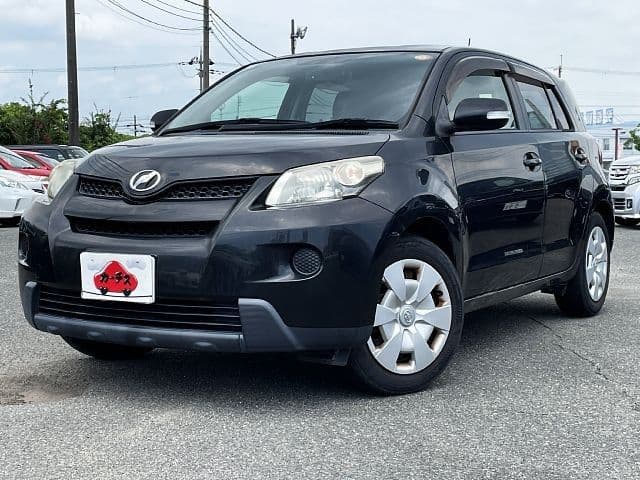 TOYOTA IST