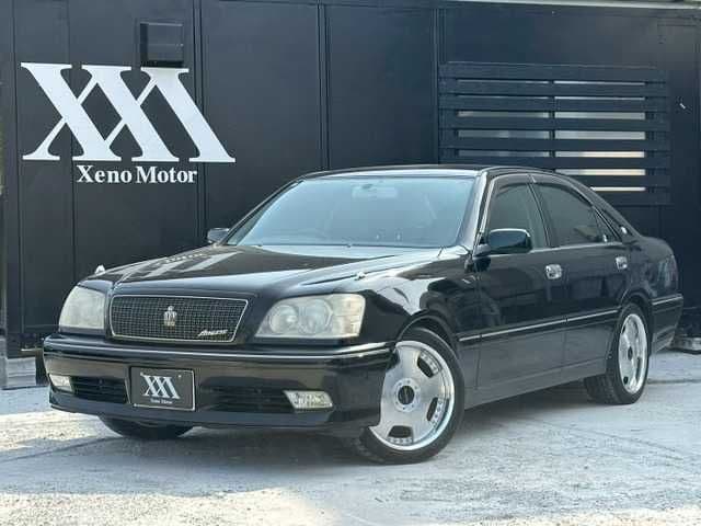 TOYOTA CROWN sedan