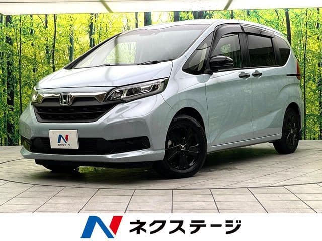 HONDA FREED HYBRID