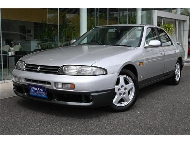NISSAN SKYLINE