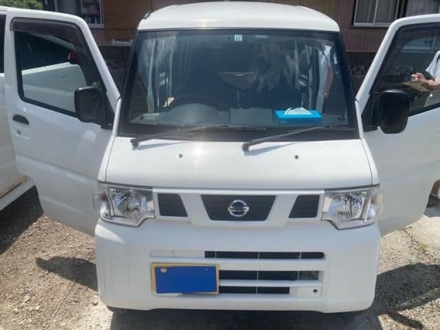 NISSAN NV100 CLIPPER