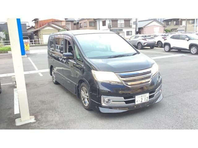 NISSAN SERENA WG