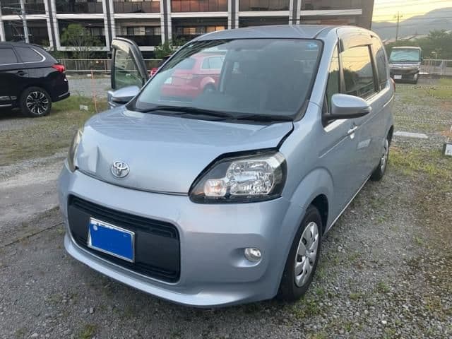 TOYOTA PORTE