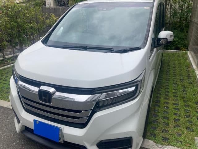 HONDA STEPWAGON SPADA