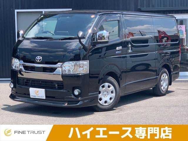 TOYOTA HIACE van 4WD