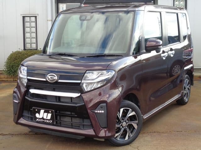 DAIHATSU TANTO CUSTOM 4WD