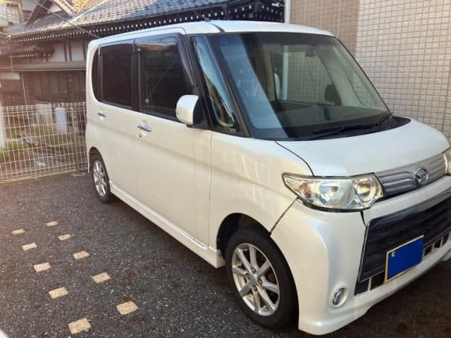 DAIHATSU TANTO CUSTOM