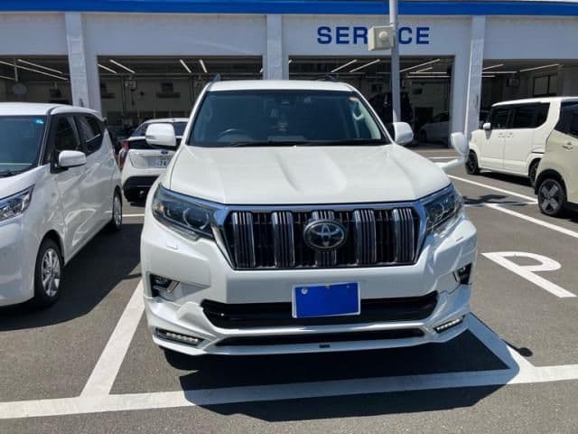 TOYOTA LANDCRUISER PRADO