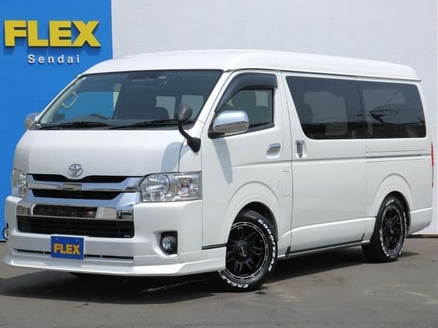 TOYOTA HIACE wagon 4WD