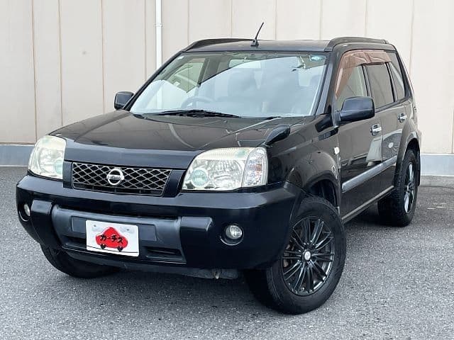 NISSAN X-TRAIL 4WD
