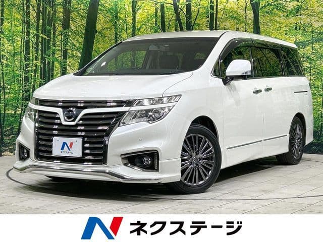 NISSAN ELGRAND