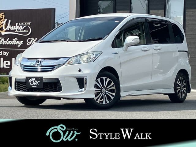 HONDA FREED HYBRID