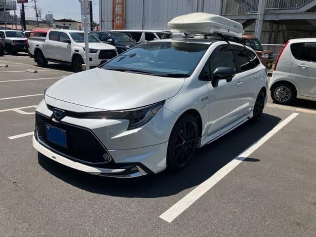 TOYOTA COROLLA TOURING HYBRID