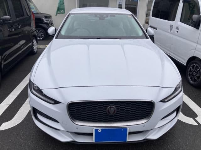 JAGUAR JAGUAR XEseries