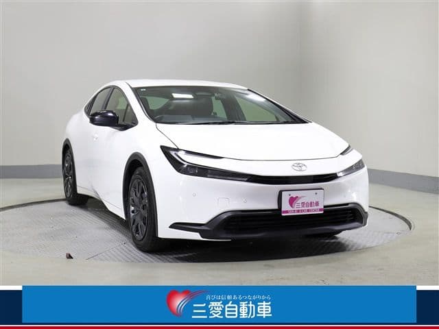TOYOTA PRIUS 4WD