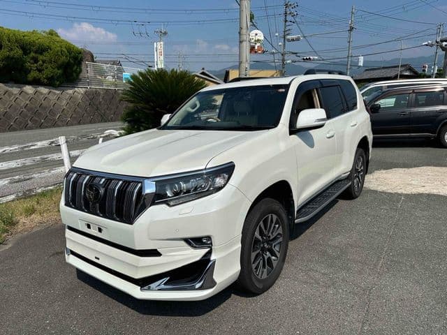 TOYOTA LANDCRUISER PRADO