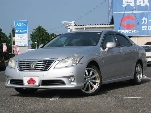TOYOTA CROWN sedan