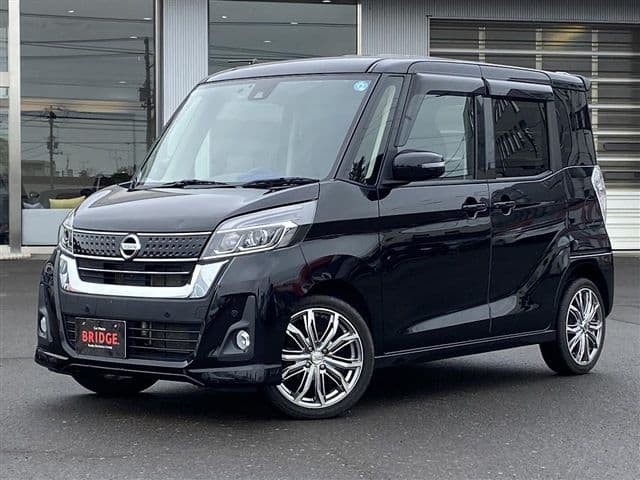 NISSAN DAYZ ROOX 4WD