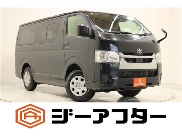 TOYOTA HIACE van 4WD