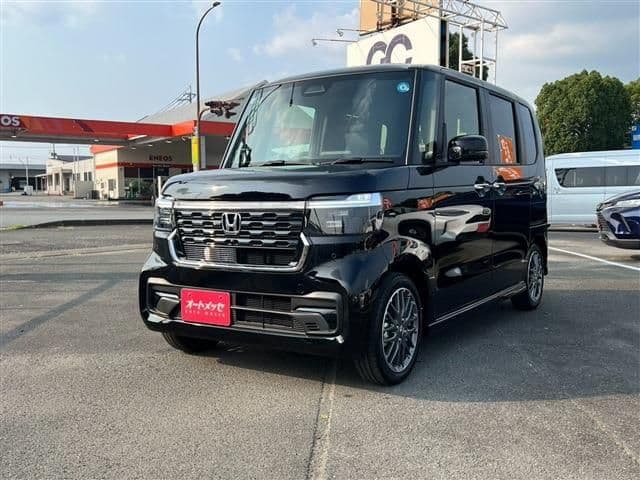 HONDA N BOX CUSTOM
