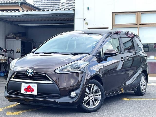 TOYOTA SIENTA HYBRID
