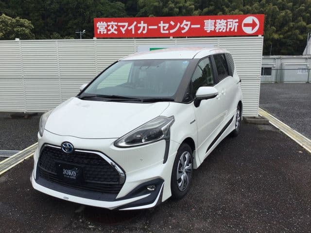 TOYOTA SIENTA HYBRID