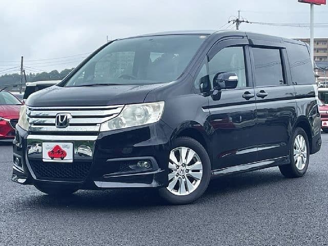 HONDA STEPWAGON SPADA
