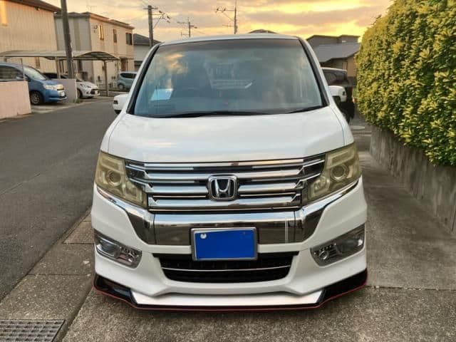 HONDA STEPWAGON SPADA