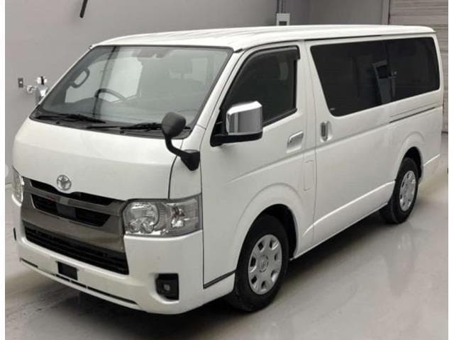 2023 TOYOTA HIACE VAN