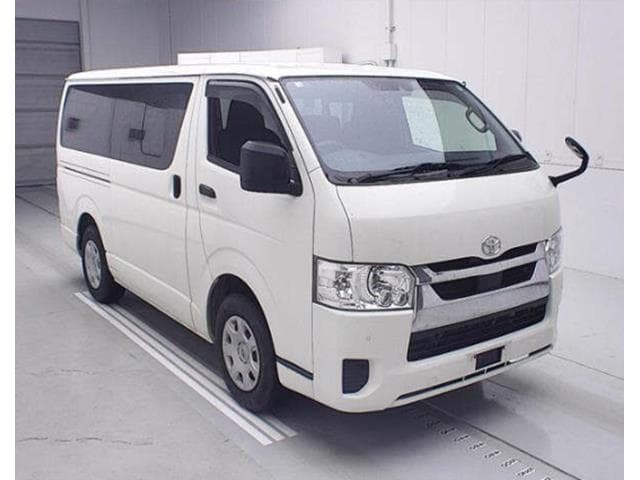 2020 TOYOTA HIACE VAN