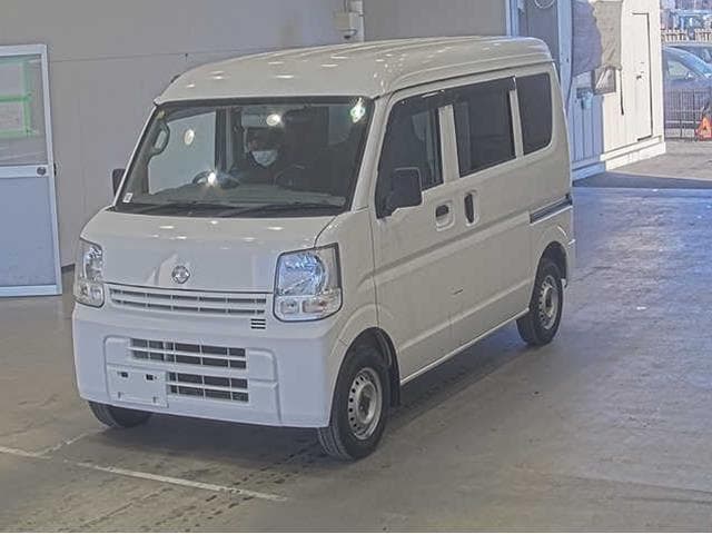 2017 NISSAN CLIPPER VAN